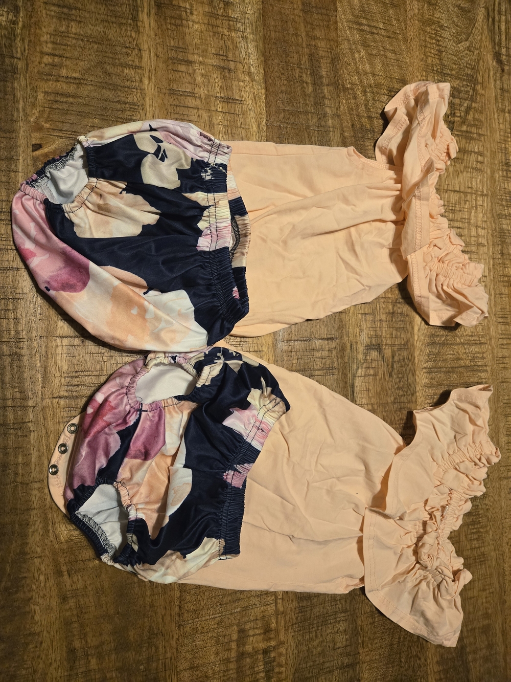 Peach Off-Shoulder Floral Accent Women's Top Set Of 2 For Twins 90 Cm 12 Mo
